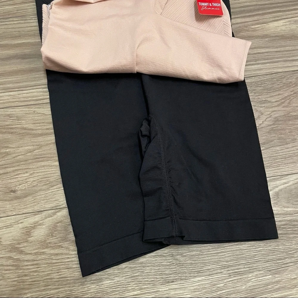 Skinnygirl nwt smoothers